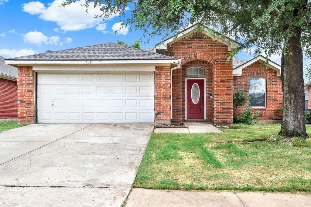 306 Lakefront Drive, Wylie