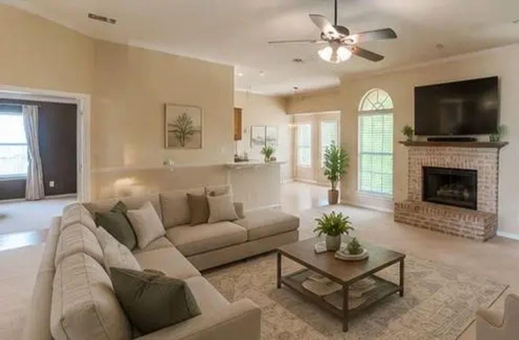 6014 Brenhaven Road, Arlington