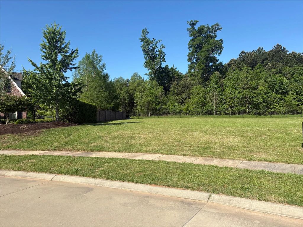 327 Crossfield Court, Shreveport