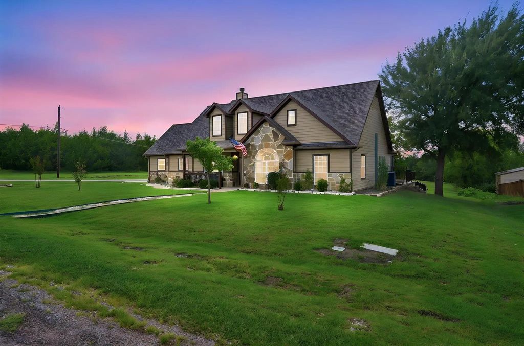 11 Lopez Drive, Sherman