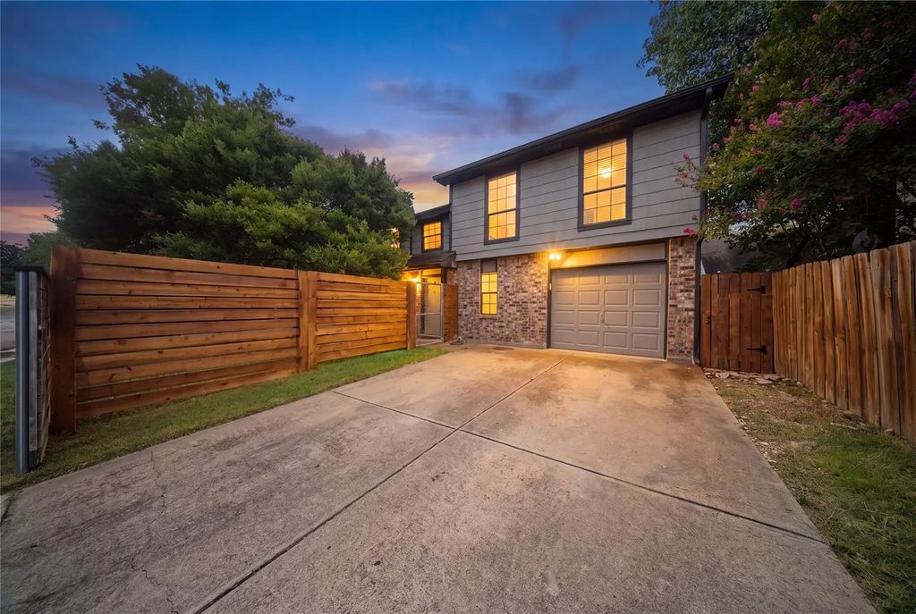 11136 Mccree Road, Dallas
