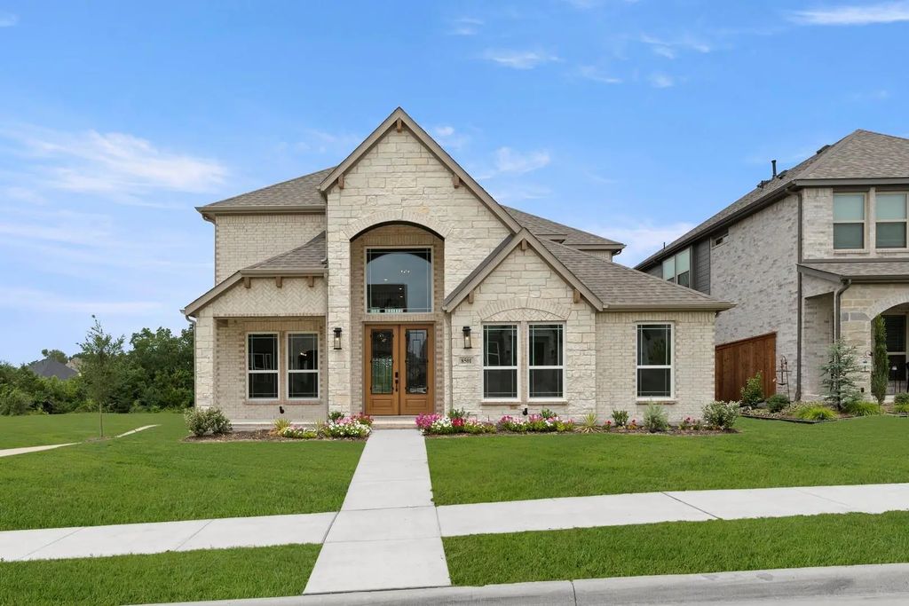 8501 Cross Timber Street, Rowlett
