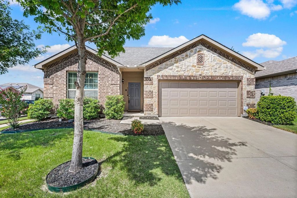 3120 Coyote Canyon Trail, Fort Worth