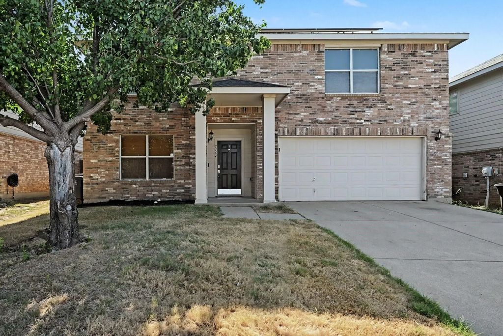 7164 Kickapoo Drive, Fort Worth