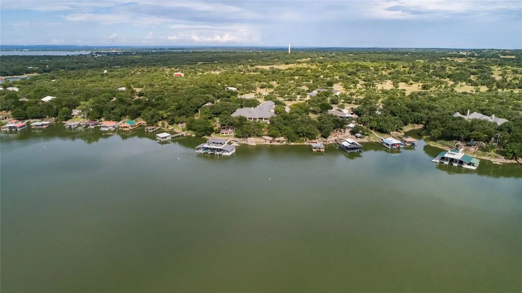 241 County Road 611, Brownwood