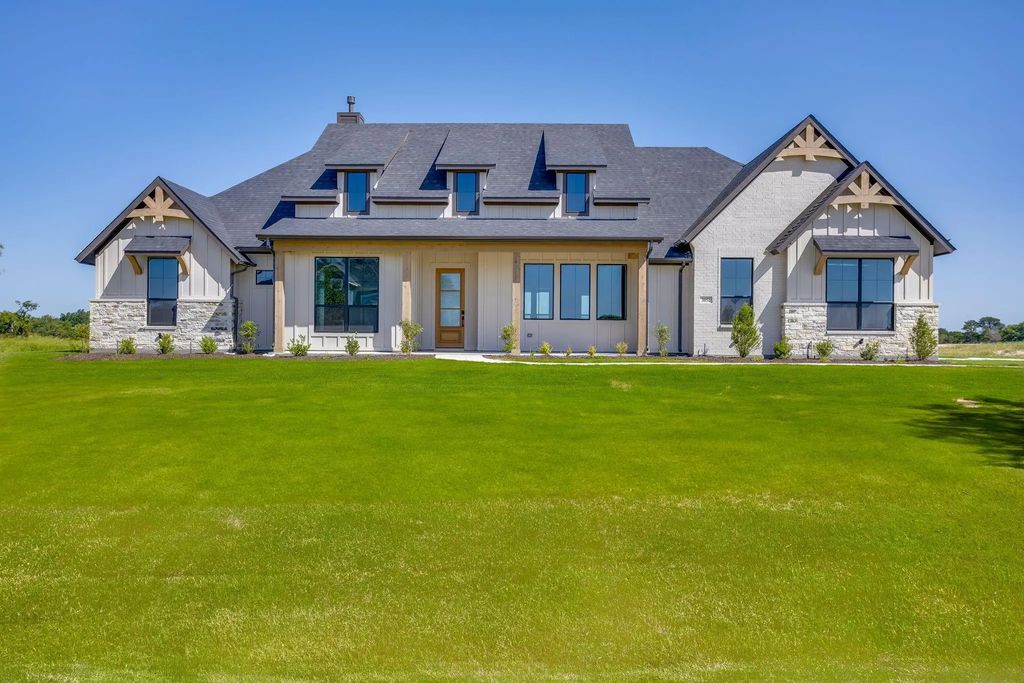 3051 Paradise Mountain Way, Waxahachie