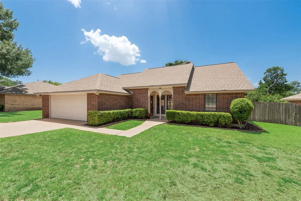 607 S 2nd Street, Midlothian