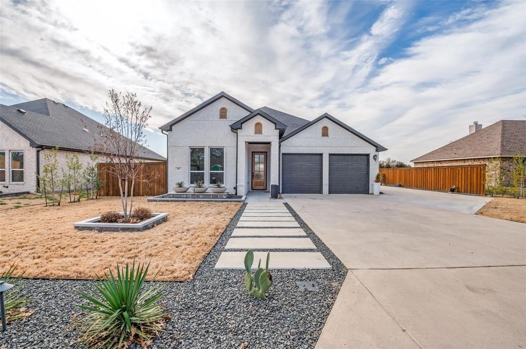 307 Highland Avenue, Red Oak