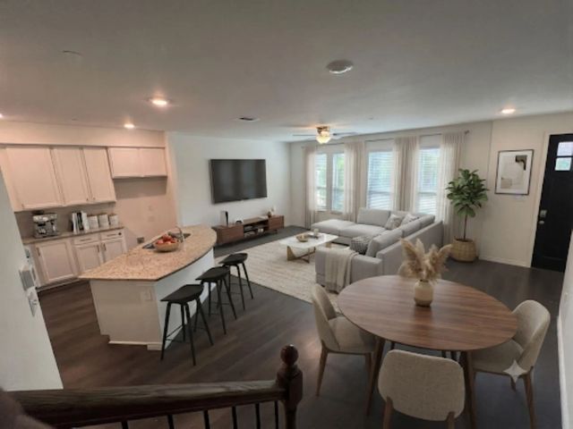2434 Klamath Drive, Lewisville