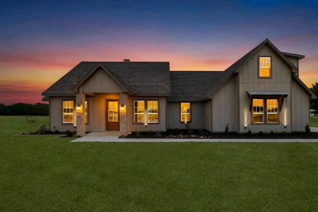 14740 County Road 355, Terrell