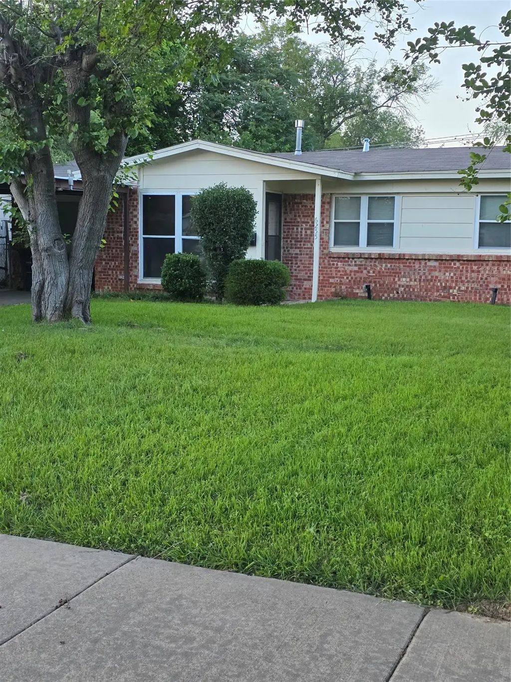 6255 Truman Drive, Fort Worth