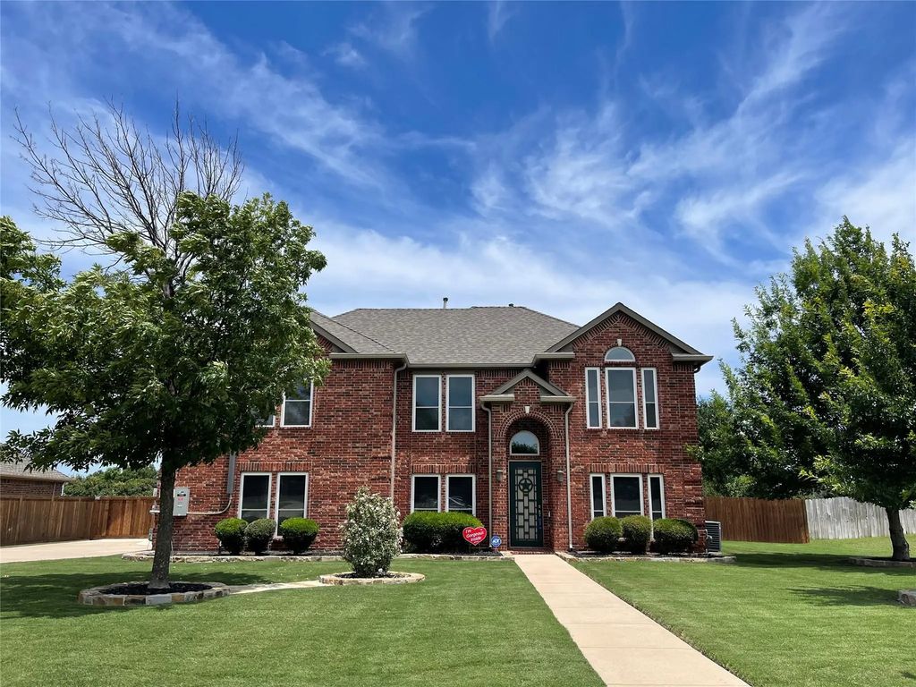 13408 Fishing Hole Lane, Fort Worth