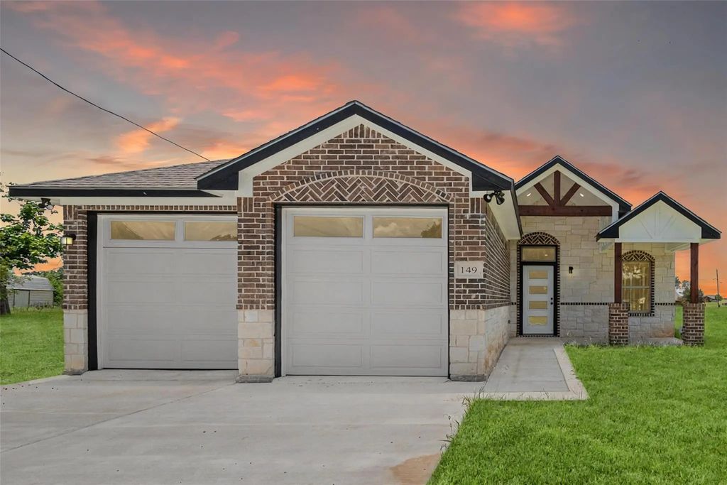 149 Lbj Ranch Road, Trinidad