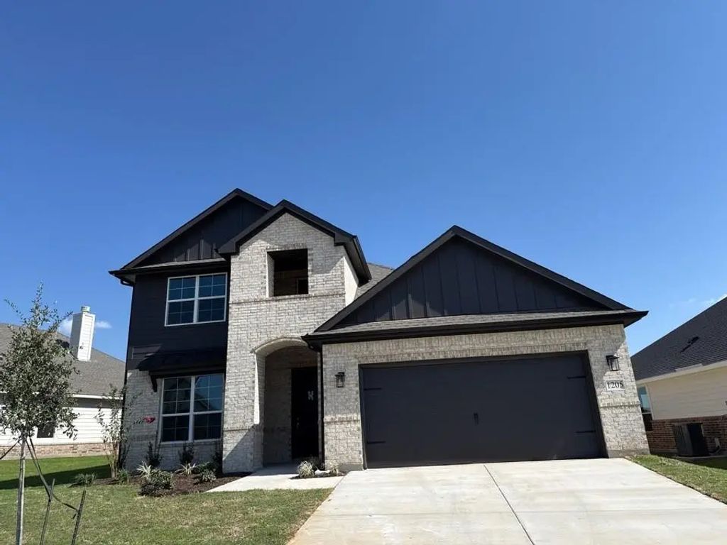 1205 Colca Drive, Springtown