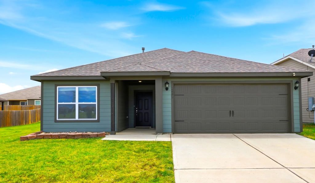 2405 Stillwater Drive, Ponder