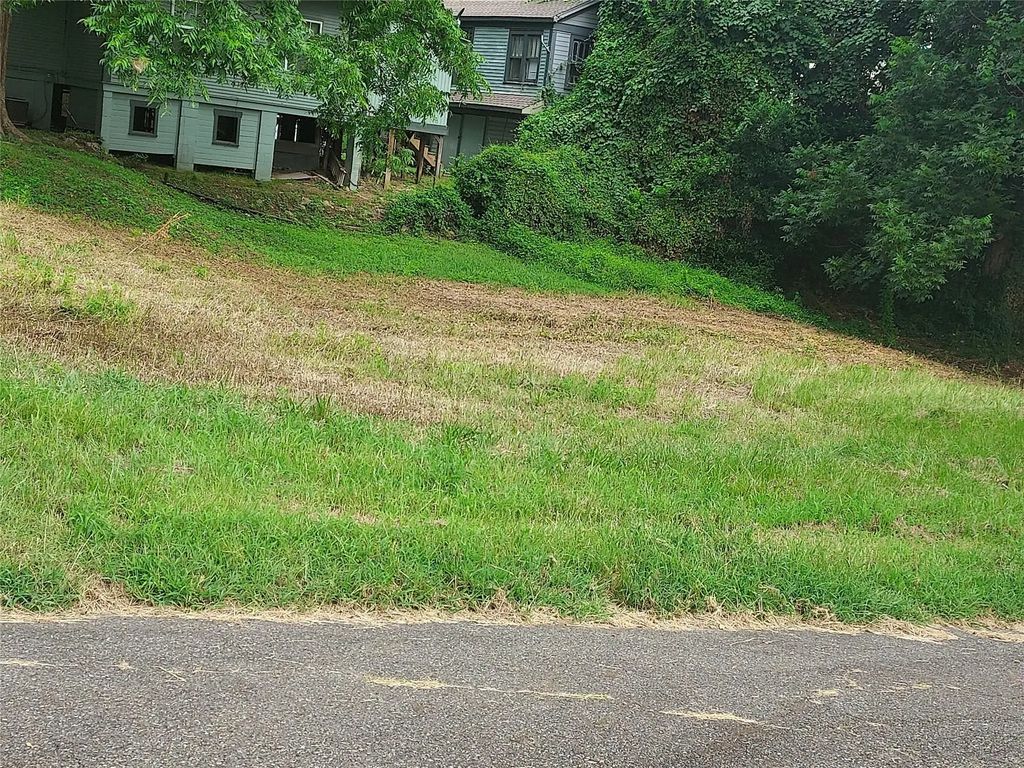 662 Buckelew, Shreveport