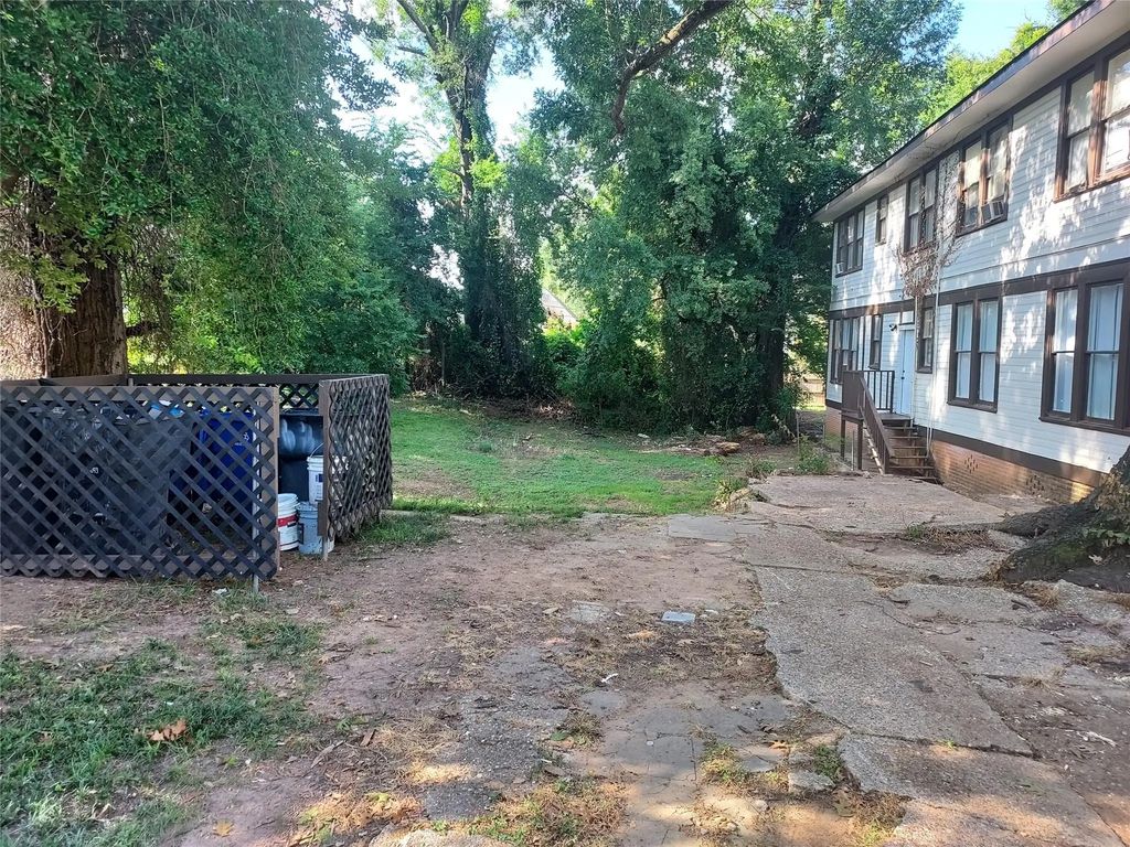 621 Wyandotte Street, Shreveport