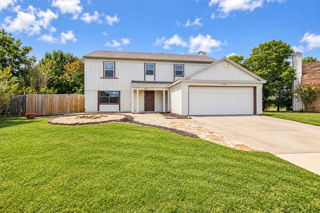 5104 Melody Court, Flower Mound