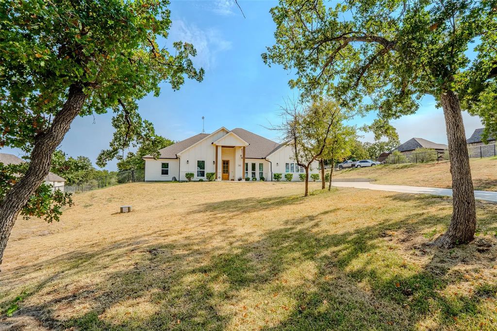 182 Saddle Horn Trail, Boyd