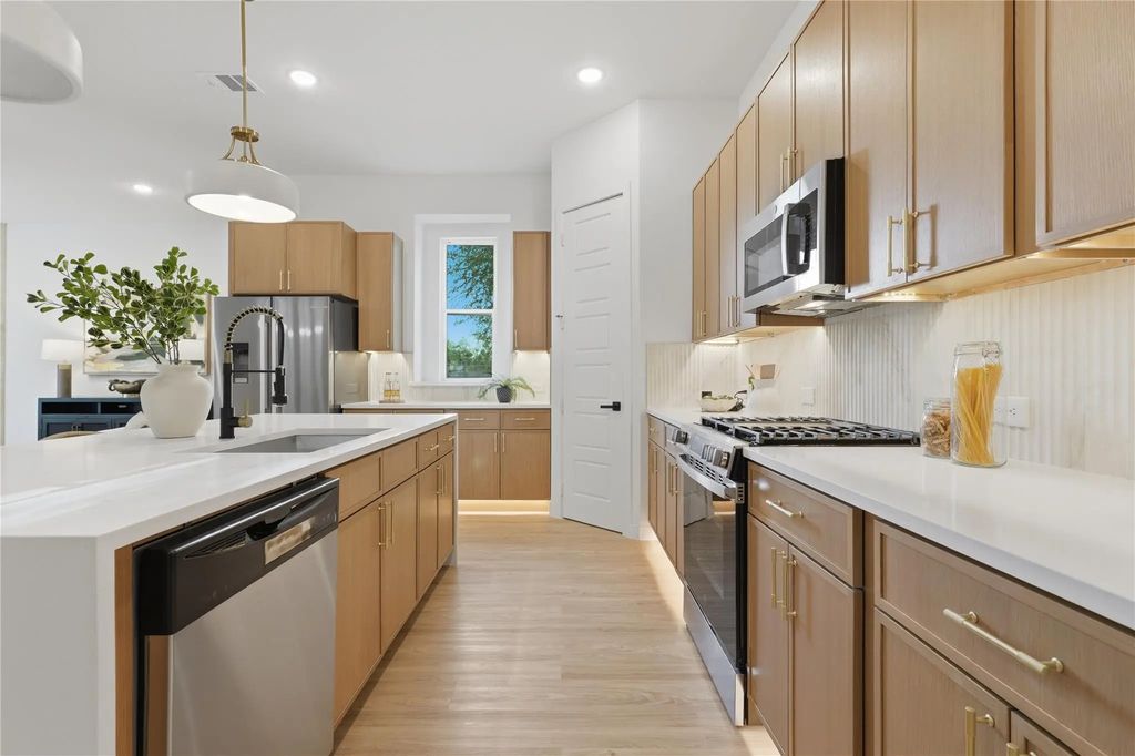 406 Hearth Terrace, Argyle