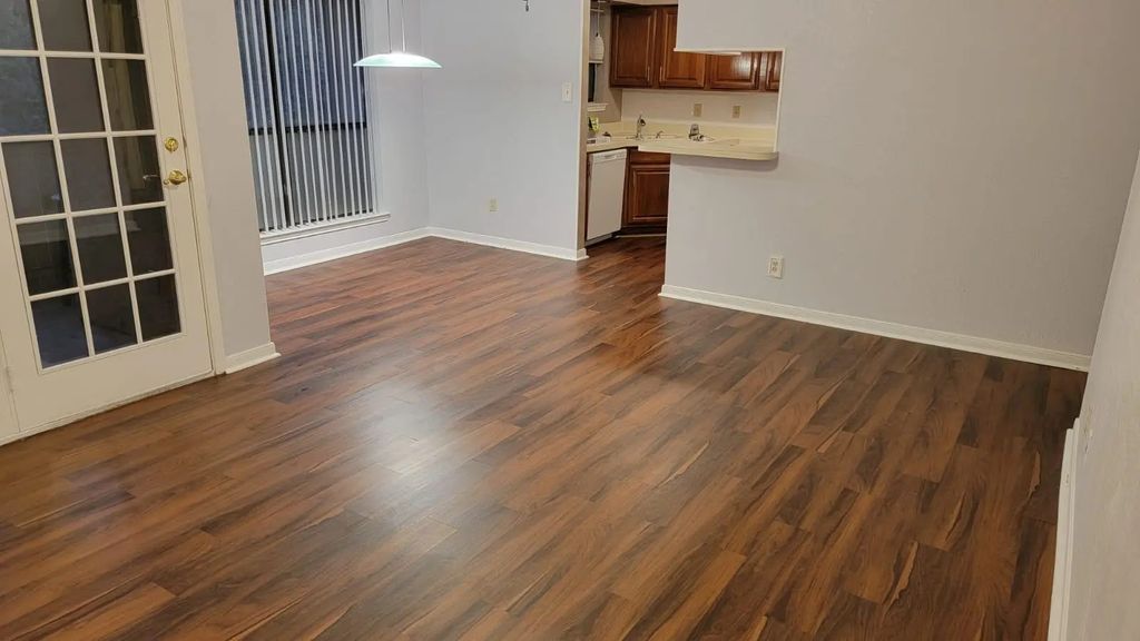 2103 Friendly Drive 3222, Arlington