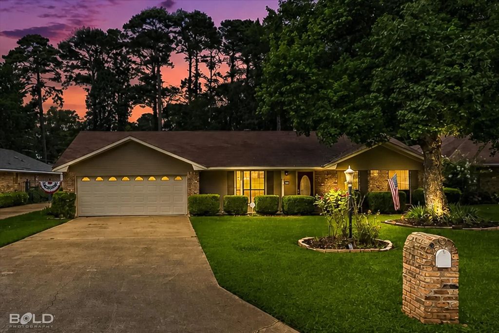 10011 Trailridge Drive, Shreveport