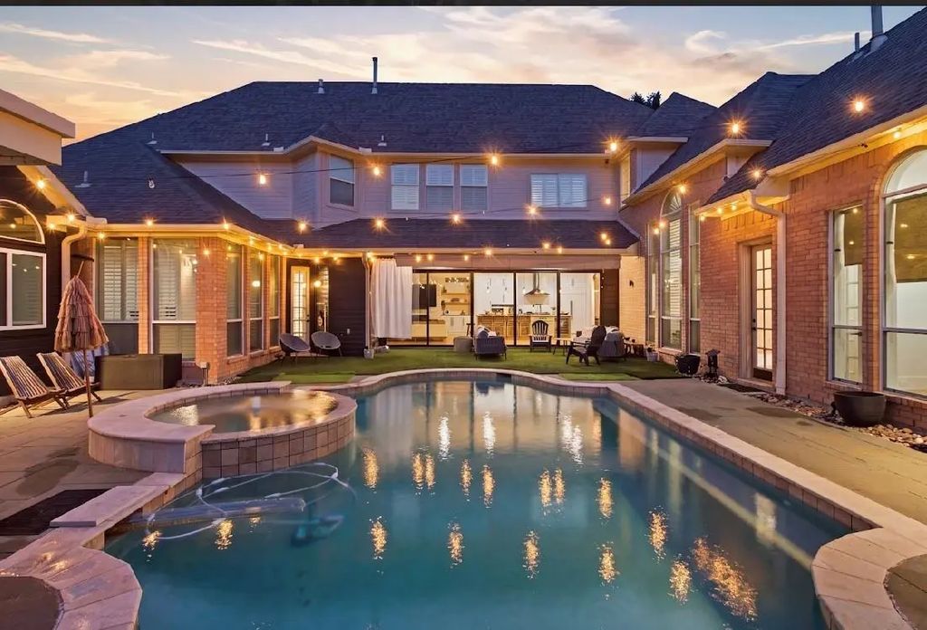 5103 Lincolnshire Court, Dallas
