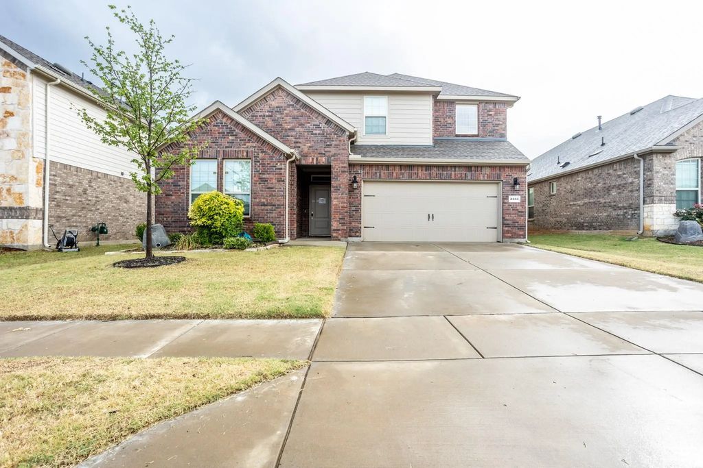3235 Hunters Glen Drive, Aubrey