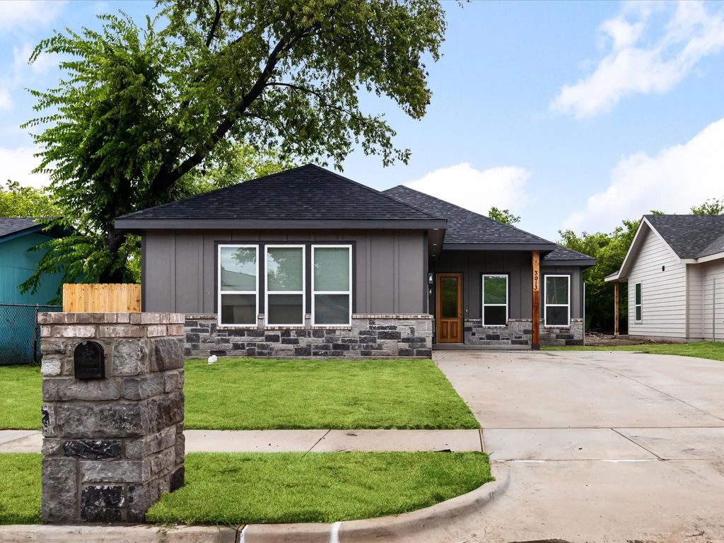 3013 Donalee Street, Fort Worth