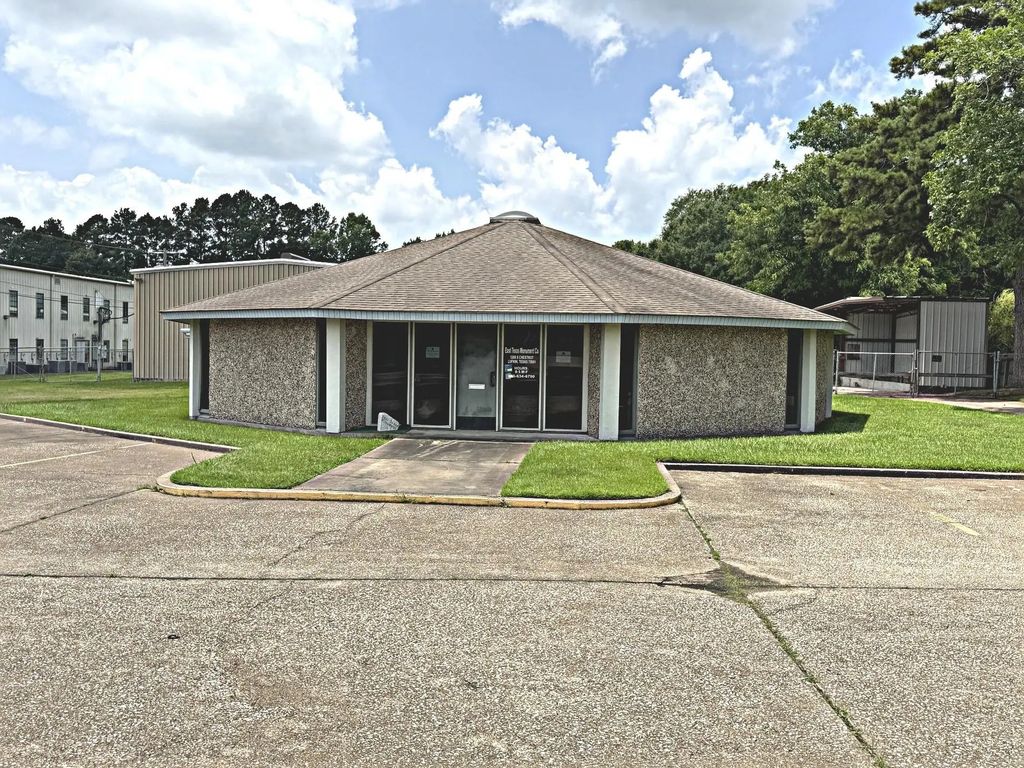 1208 S Chestnut Street, Lufkin