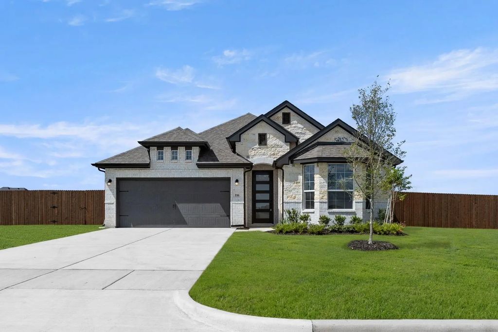 116 Prairie Wolf Court, Godley