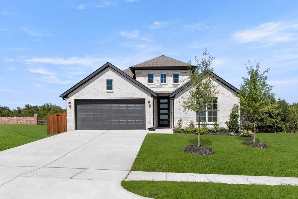 2305 Shamrock Lane, Weatherford