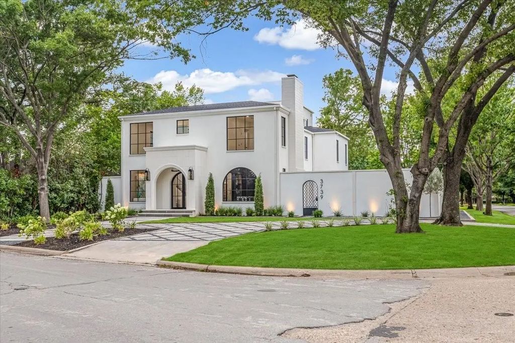 3739 N Versailles Avenue, Dallas