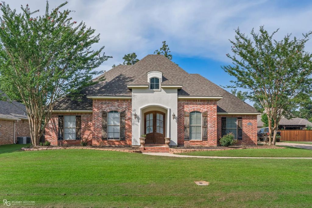 1761 Turning Leaf Trail, Haughton