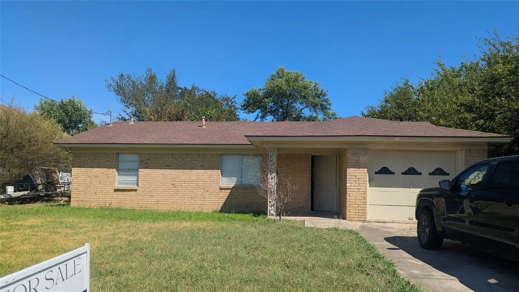 311 Water Street, Whitesboro