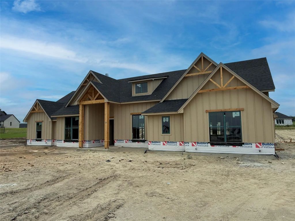 513 Nadia Drive, Aledo