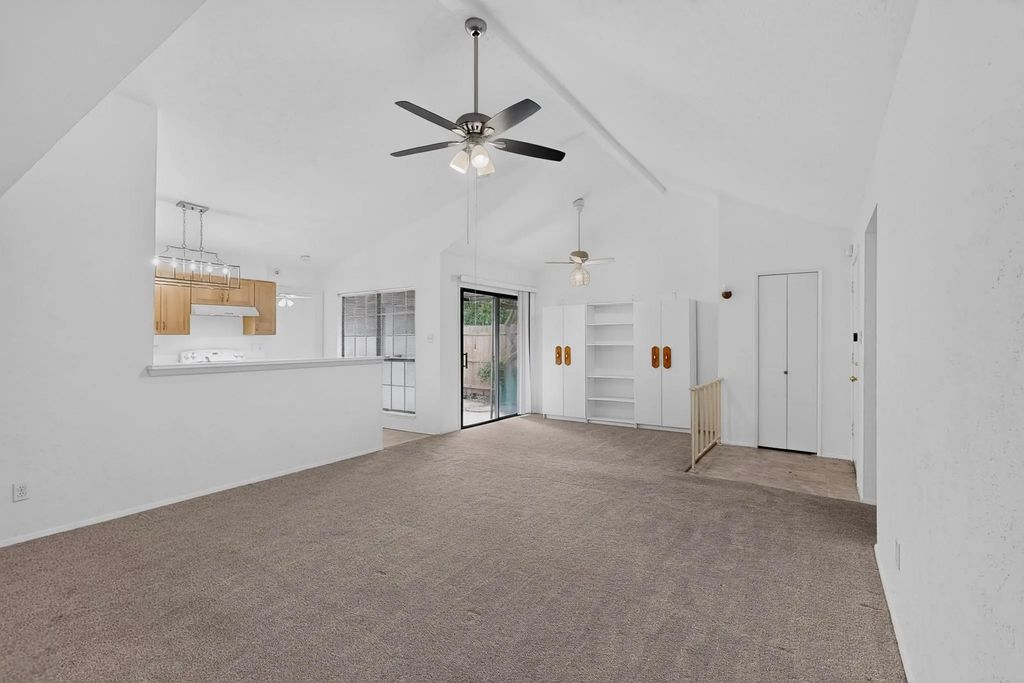 4625 Nervin Street, The Colony