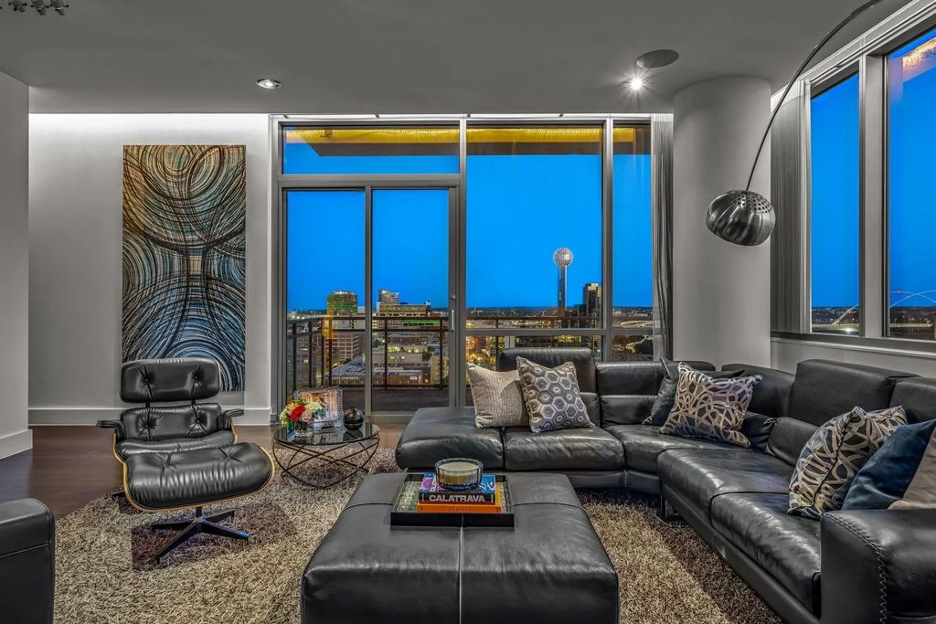 2200 Victory Avenue 1505, Dallas