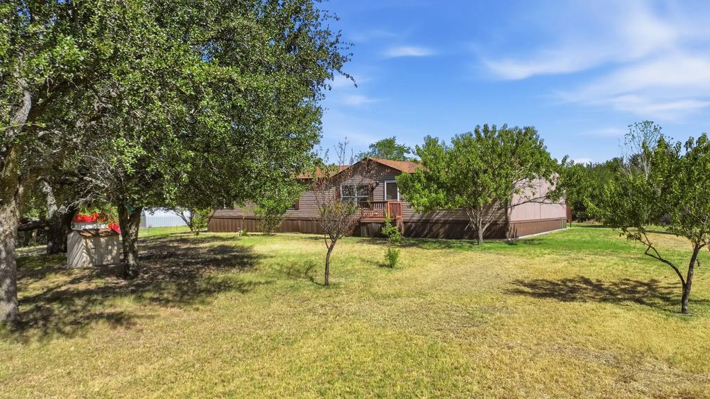 110 Draper Drive, Springtown