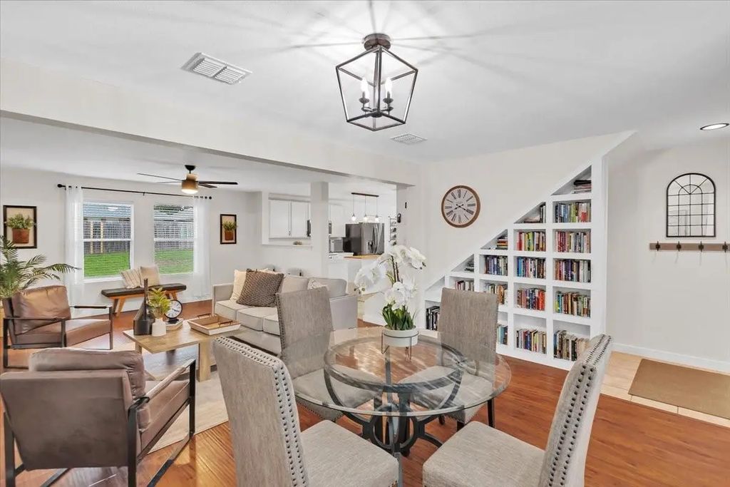 1110 Caroline Drive, Princeton