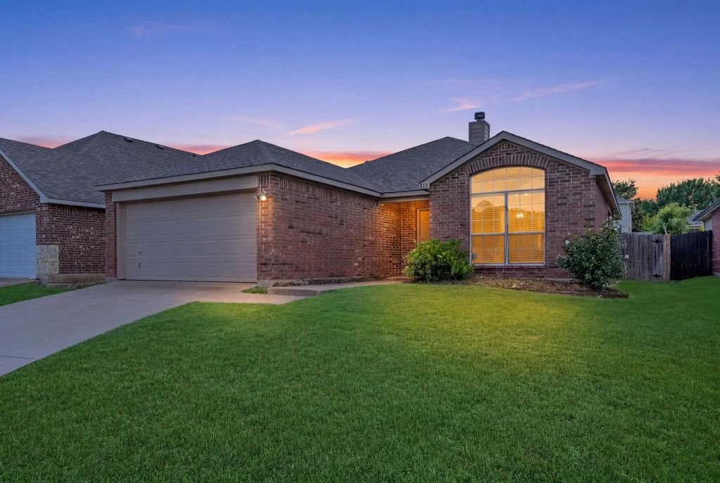 834 Hazels Way, Anna