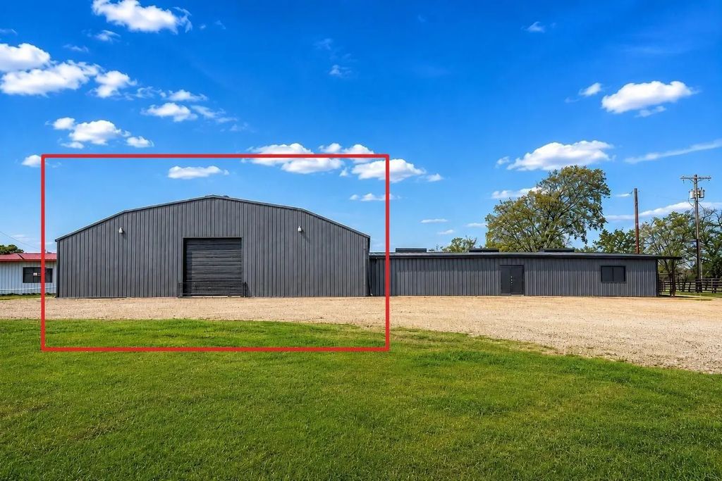 111 Frontier Drive, Quinlan