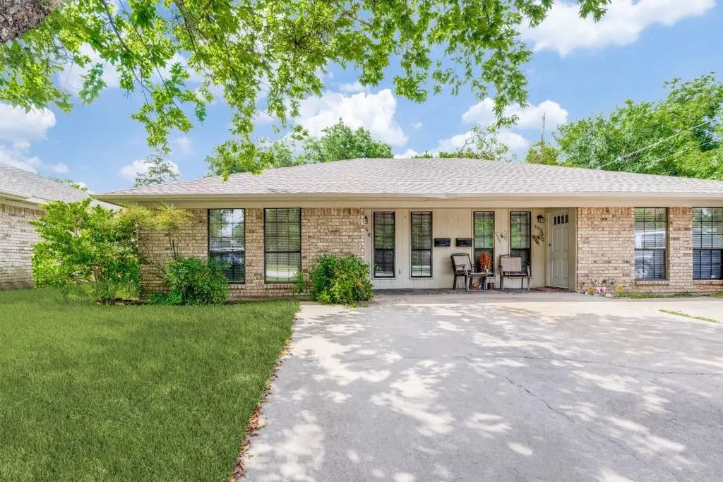808 W Belden Street 806, Sherman