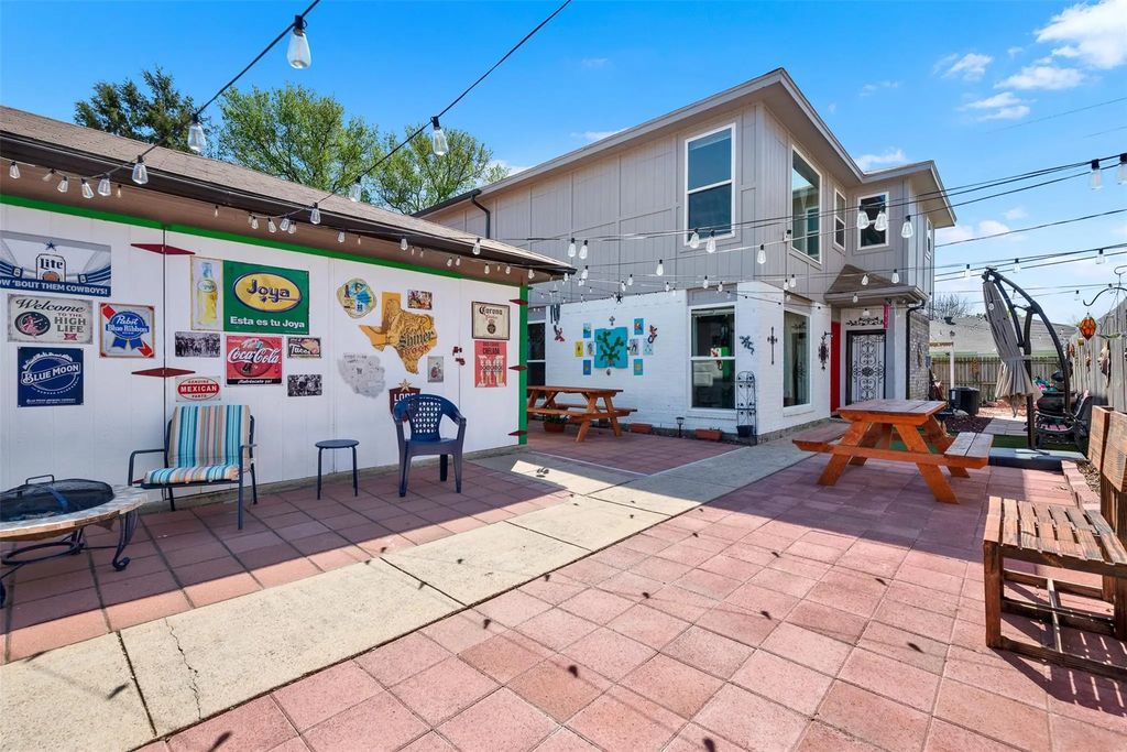 6747 S Creek Drive, Fort Worth