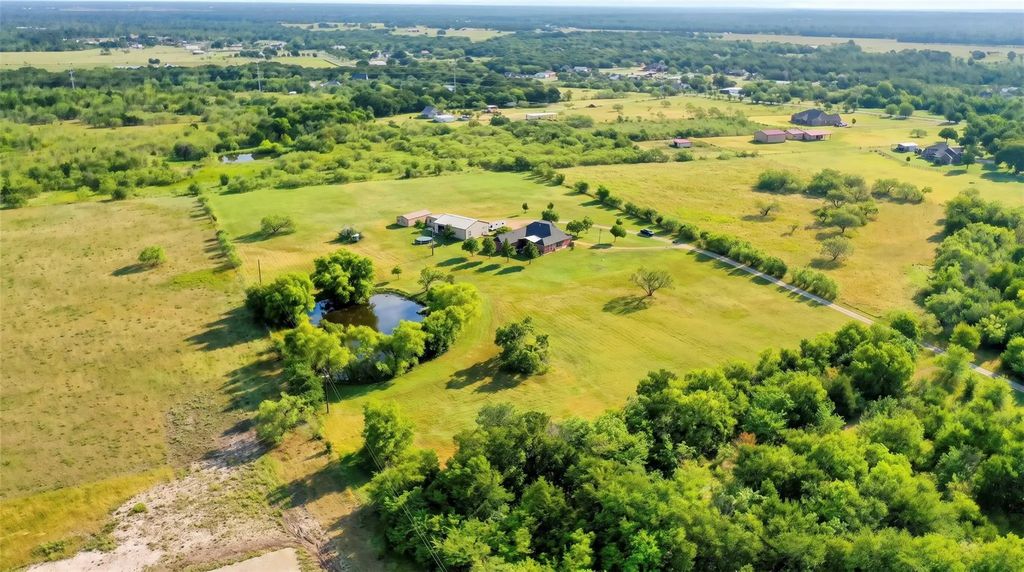 1155 Boase Way, Royse City