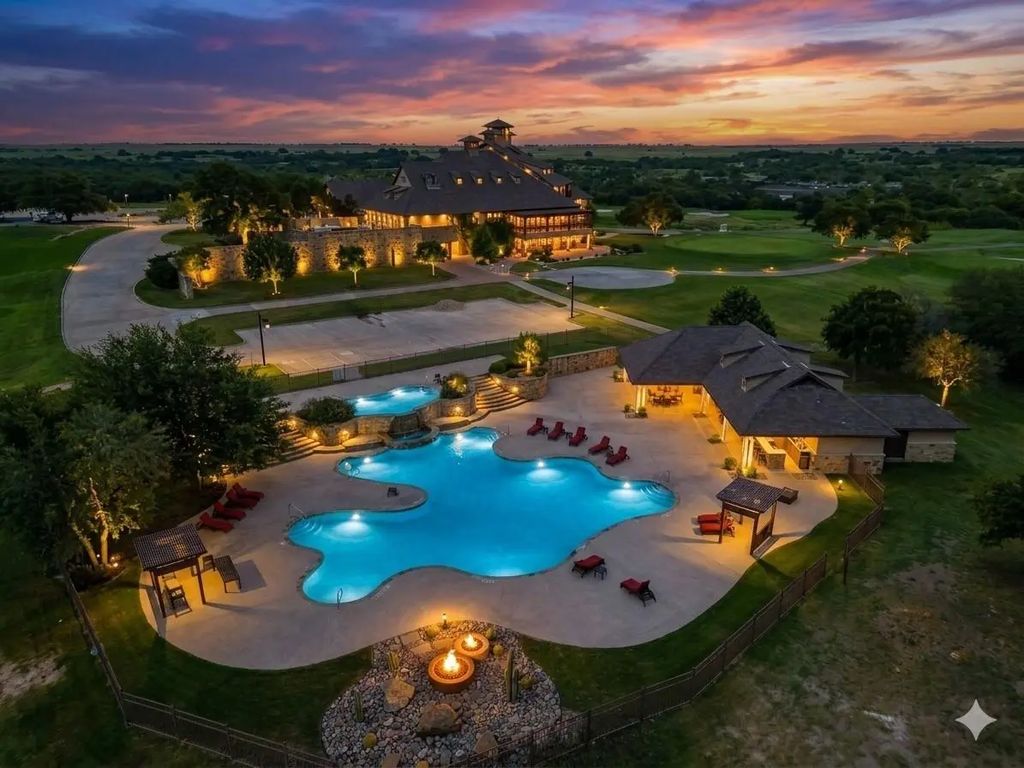7301 Canterburg Drive, Cleburne