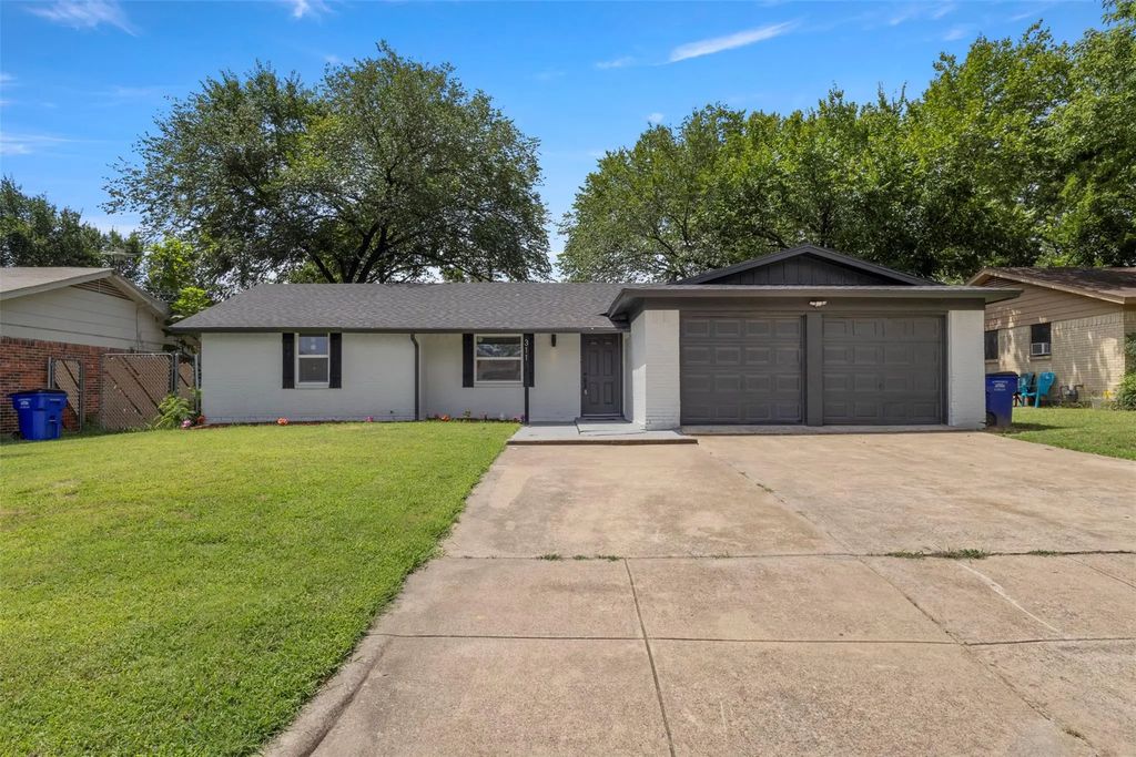311 Arthur Drive, Kennedale