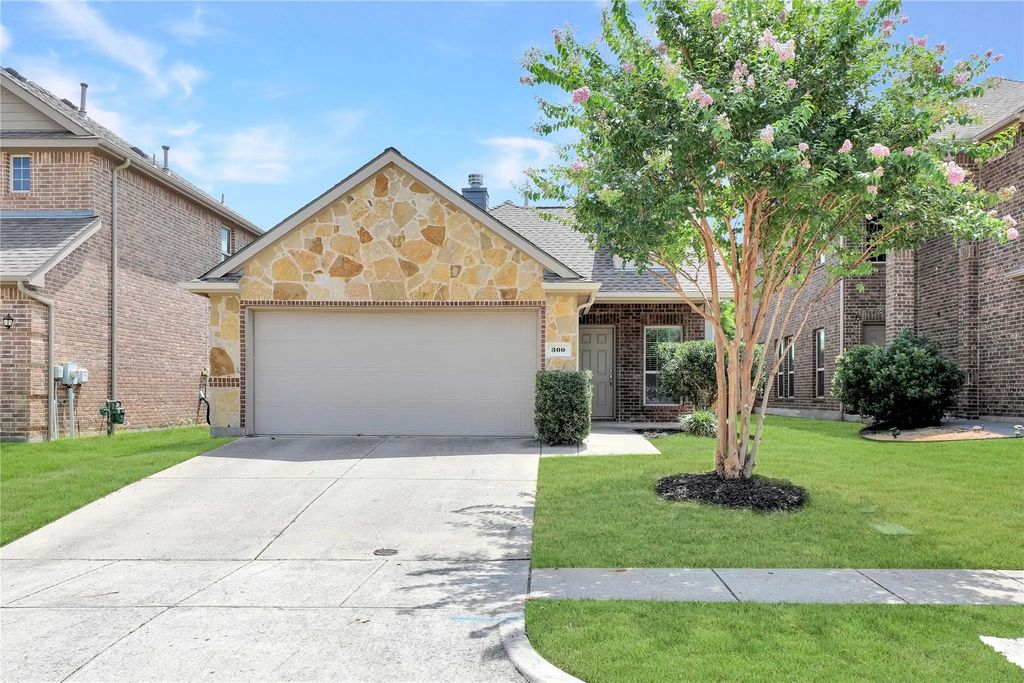 300 Black Bear Drive, McKinney