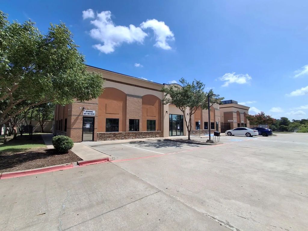 1113 E Bethany Drive, Allen