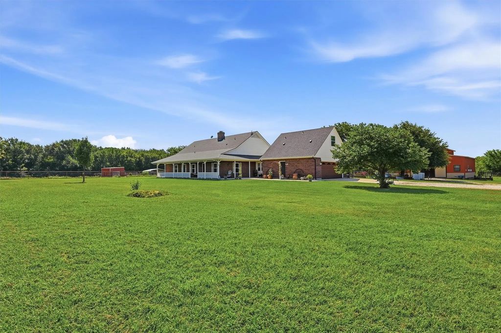 1226 County Road 243, Collinsville